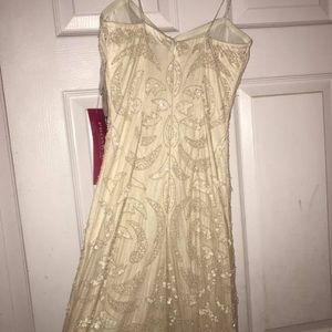 Prom dress never worn