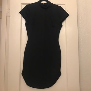 Black bodycon dress