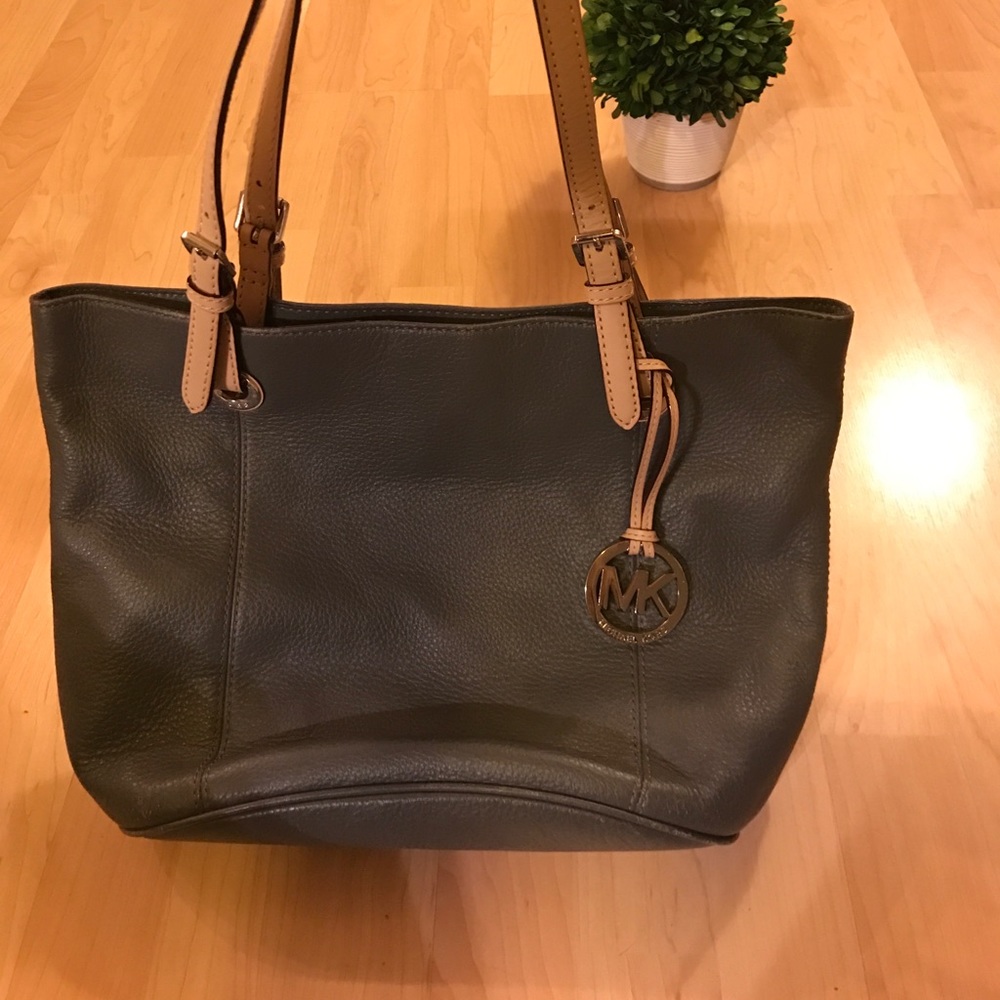 SOLD Michael Kors leather bag!
