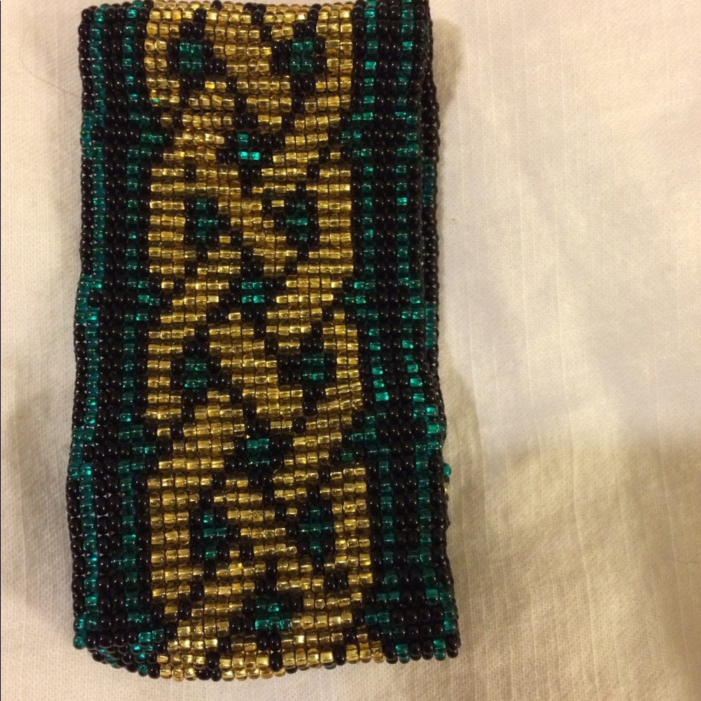 Elegant magnate bracelet