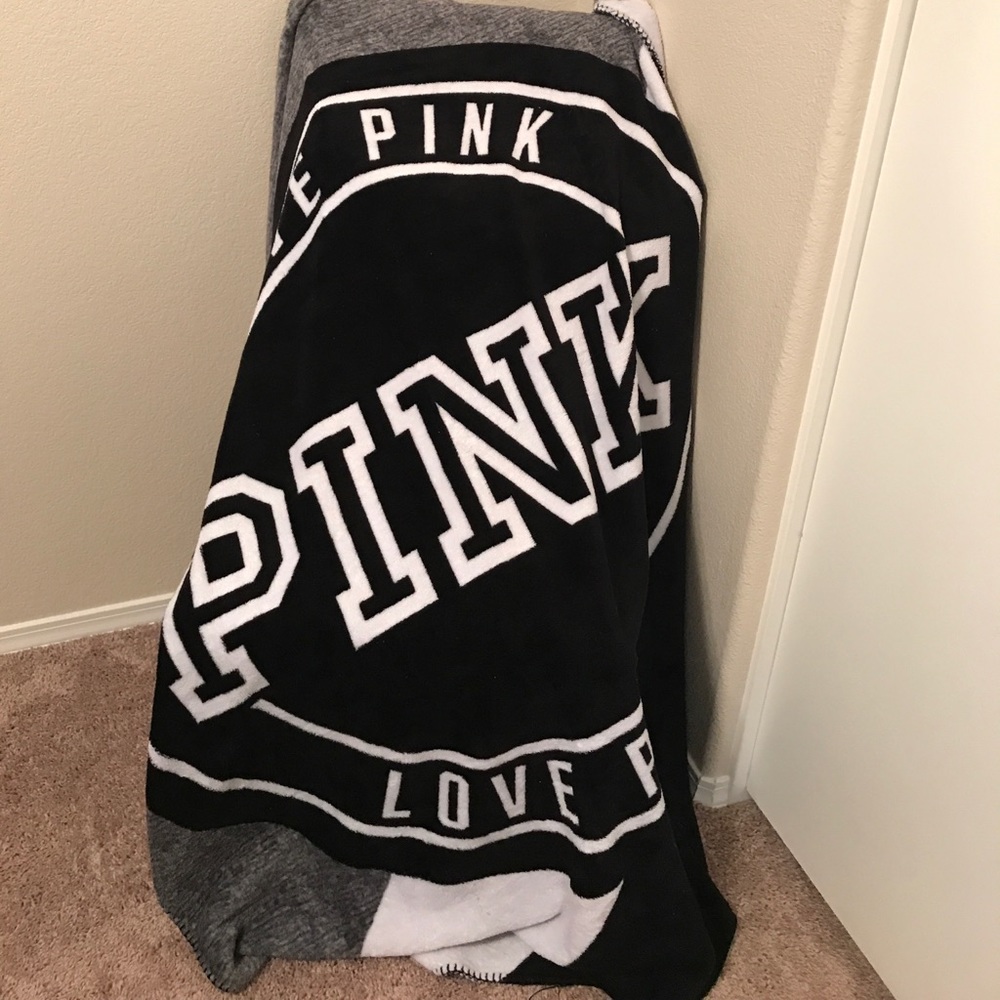 Victoria's Secret Pink Throw Limited Edition Throw