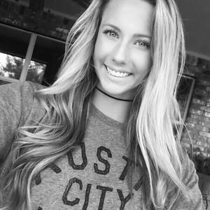 Meet your Posher, Katrina