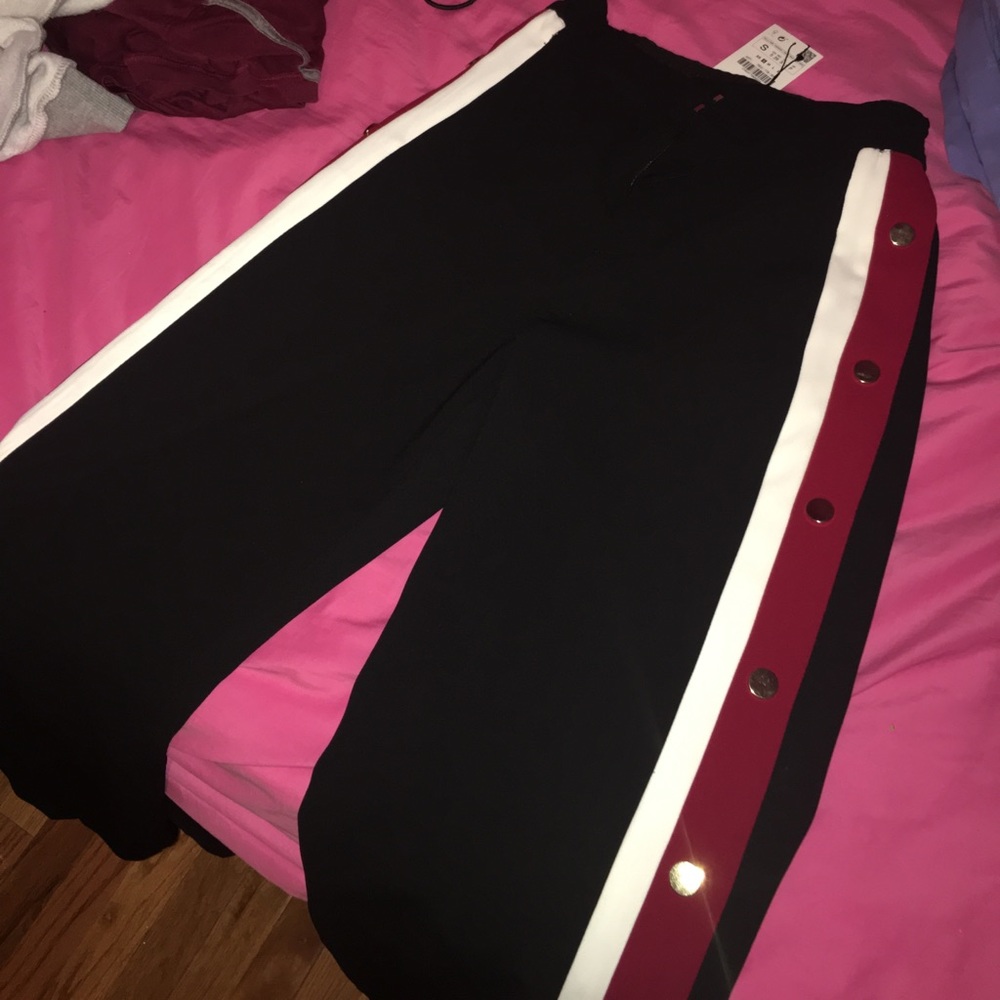 Pyjama style trousers with side snaps