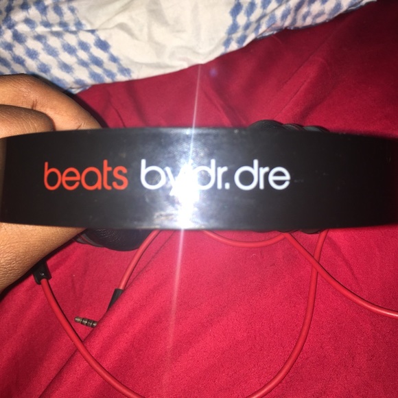 Beats headphones - Picture 2 of 5