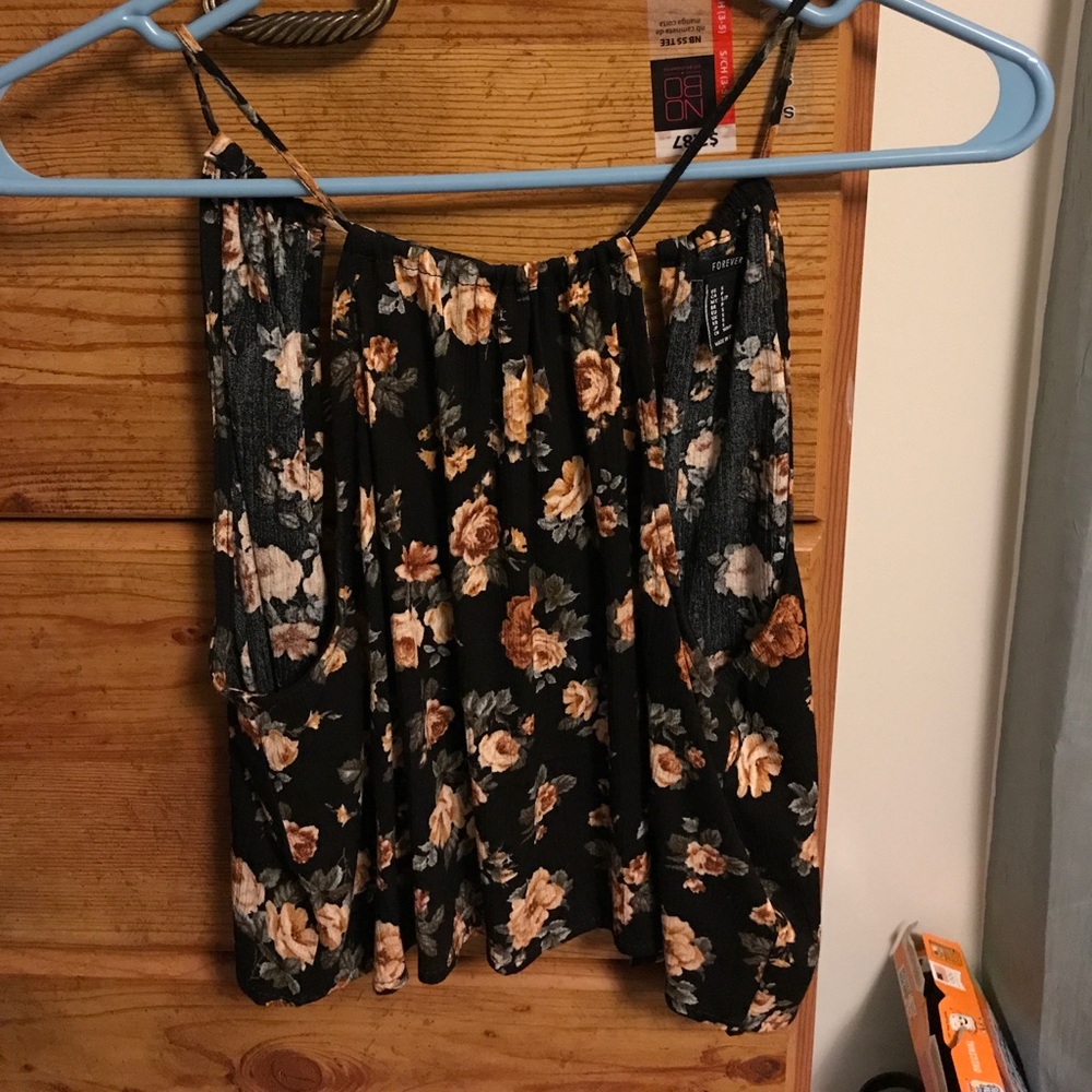 Open back floral crop top