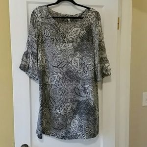 Joie 100% silk dress with black and white Paisley