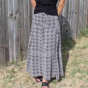 CAbi flowy black/charcoal maxi skirt