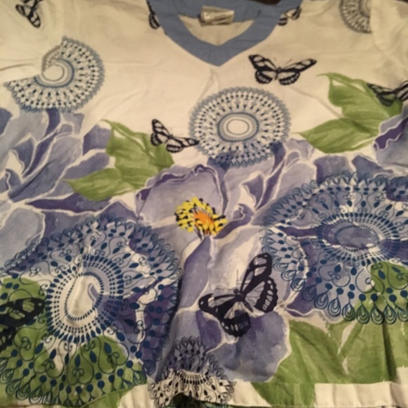 Scrub Tops - Picture 2 of 3