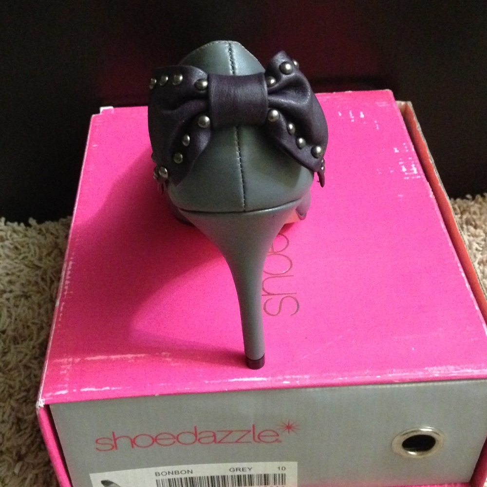 Heels - Picture 4 of 5