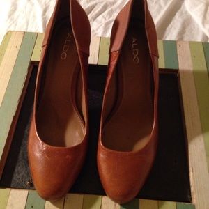 Aldo leather and suede heels