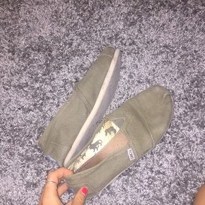 Army Green Toms Size 7.5