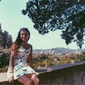 Meet your Posher, Stephanie