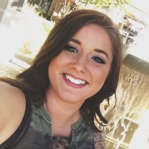 Meet your Posher, Hailey