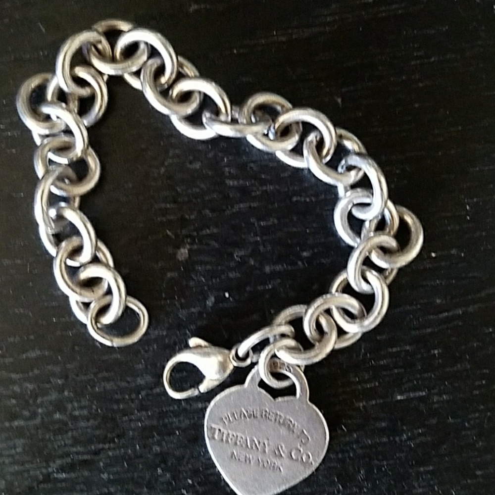Tiffany's heart return to Tiffany's bracelet