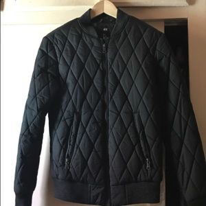 Black pilot jack. Xs. H&m men.