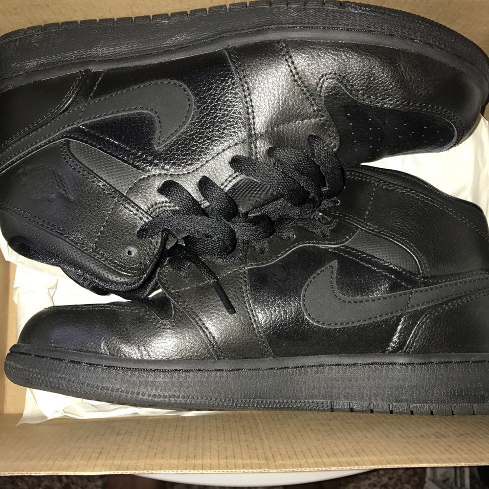 Air Jordan 1 Mid