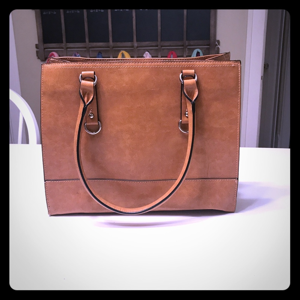 Structured tan purse