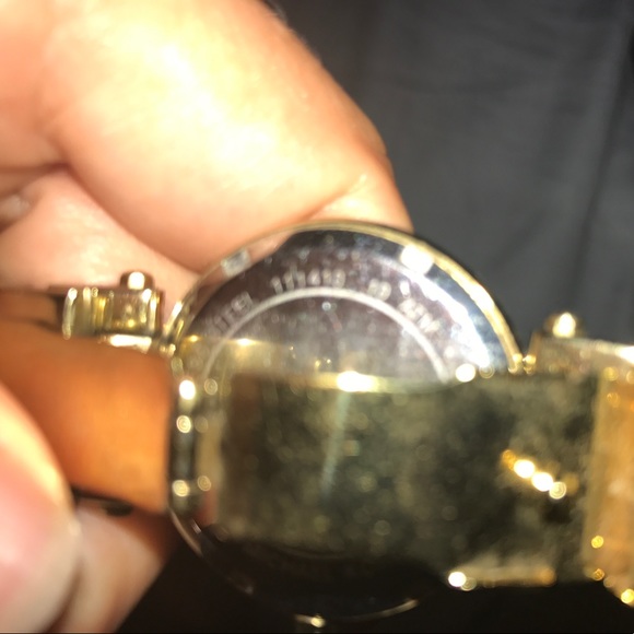 Michael Kors Gold Watch - Picture 3 of 3