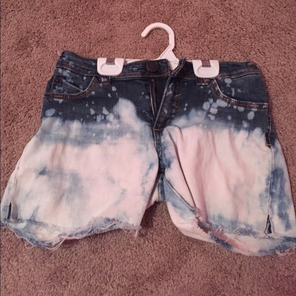 Hand made white wash bleach dyed short soft jean