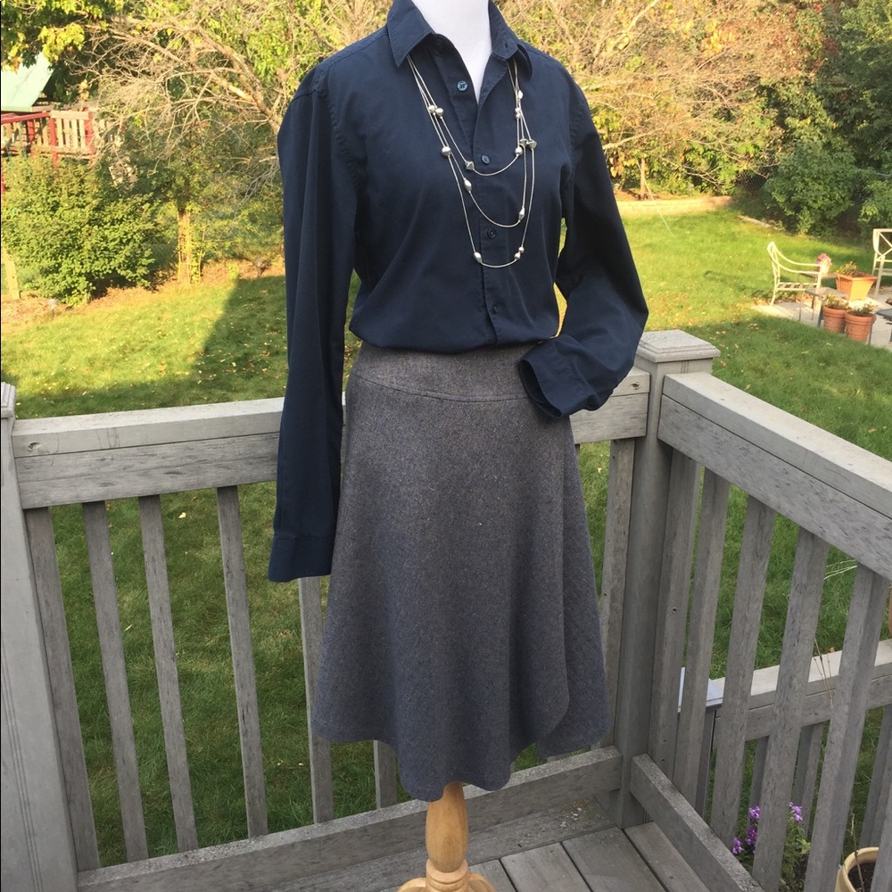 ‼️$5 Sale‼️Grey Chadwick's Skirt