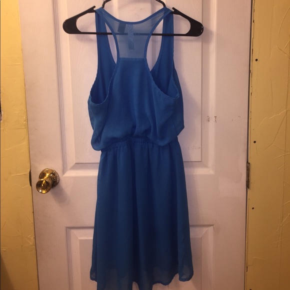Sky blue dress - Picture 3 of 3