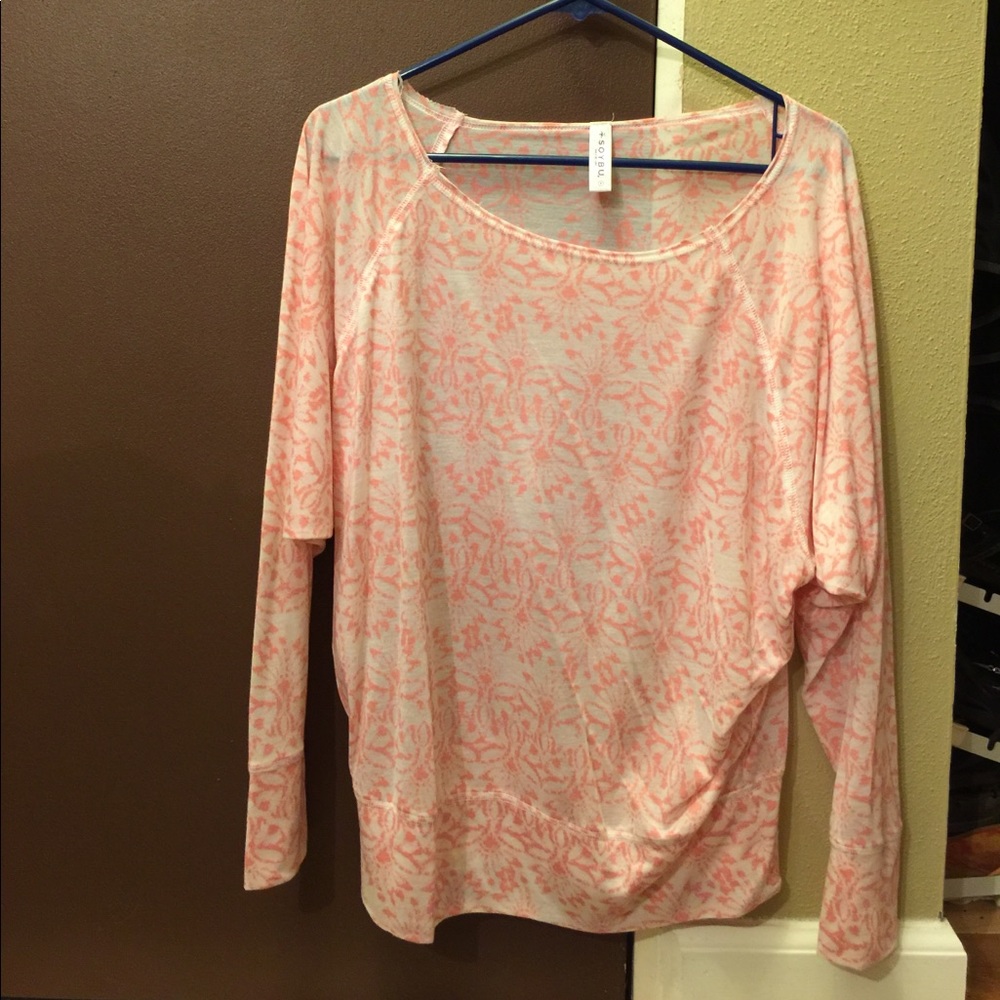 Soybu yoga long sleeve top