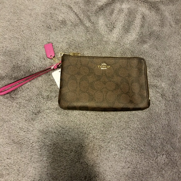 Coach bundle - Picture 3 of 3