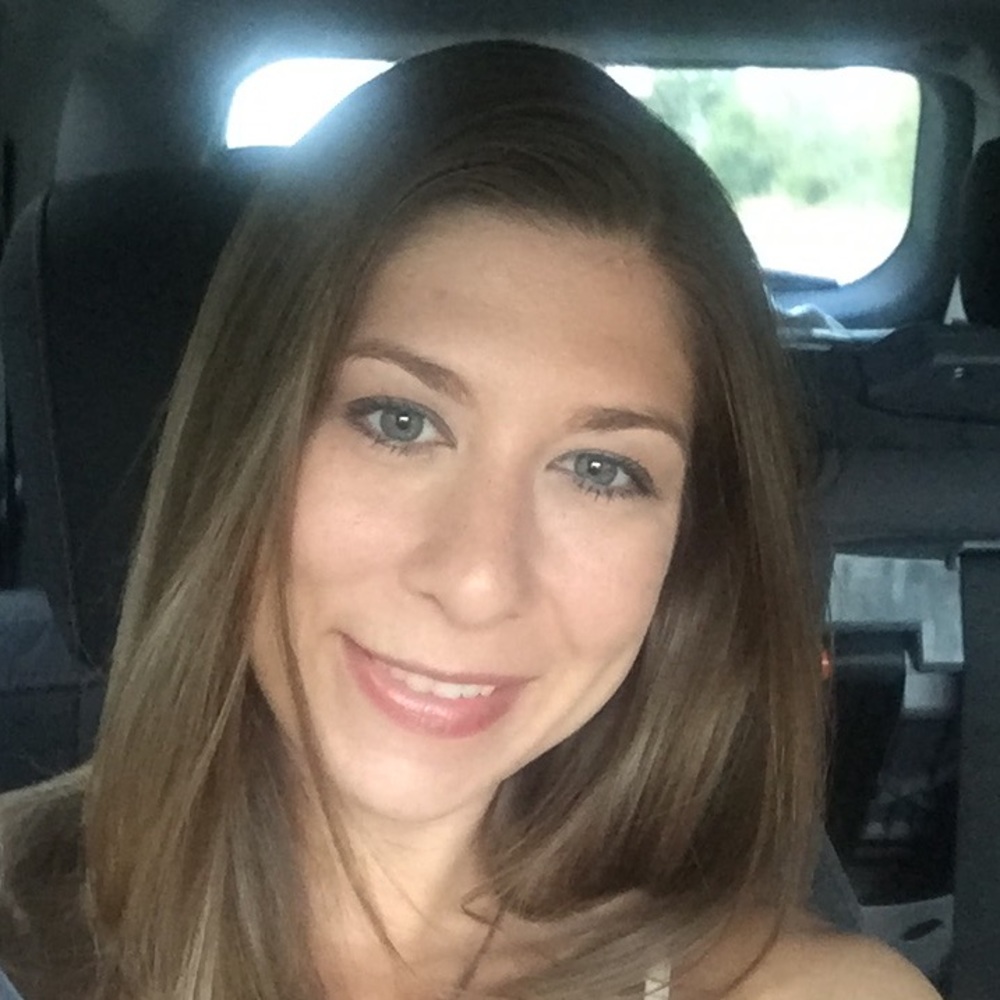Meet your Posher, Caroline