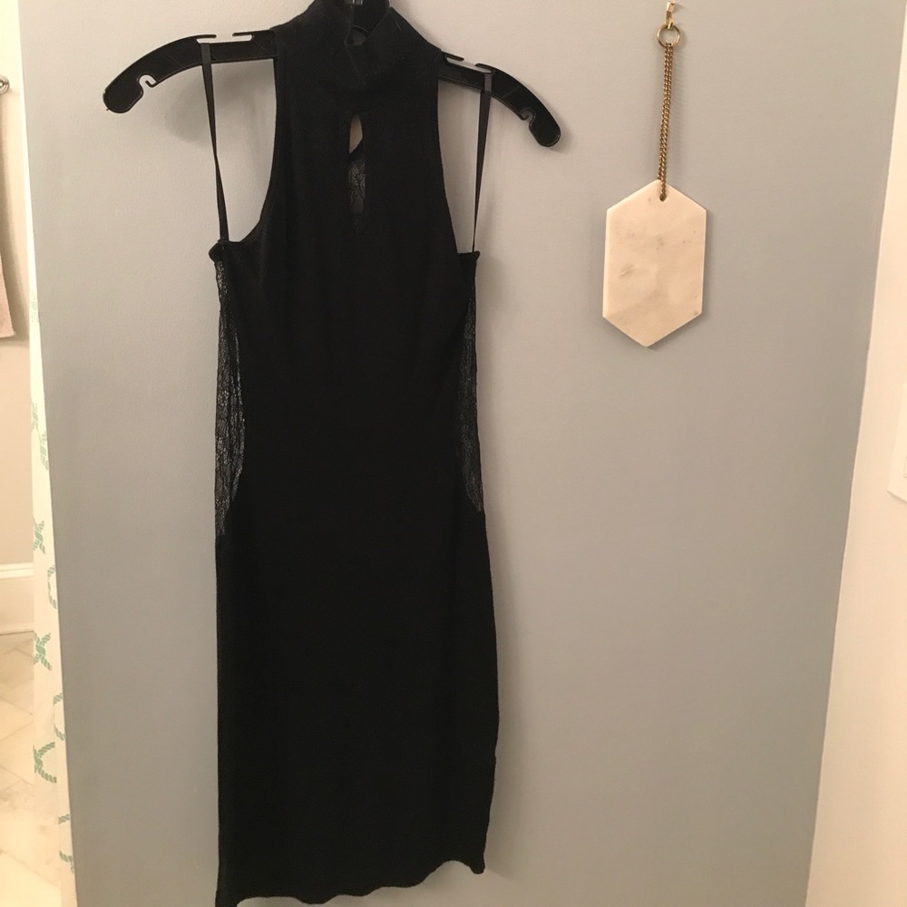 Bebe dress