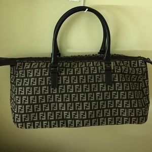 Fendi bag purse 👛