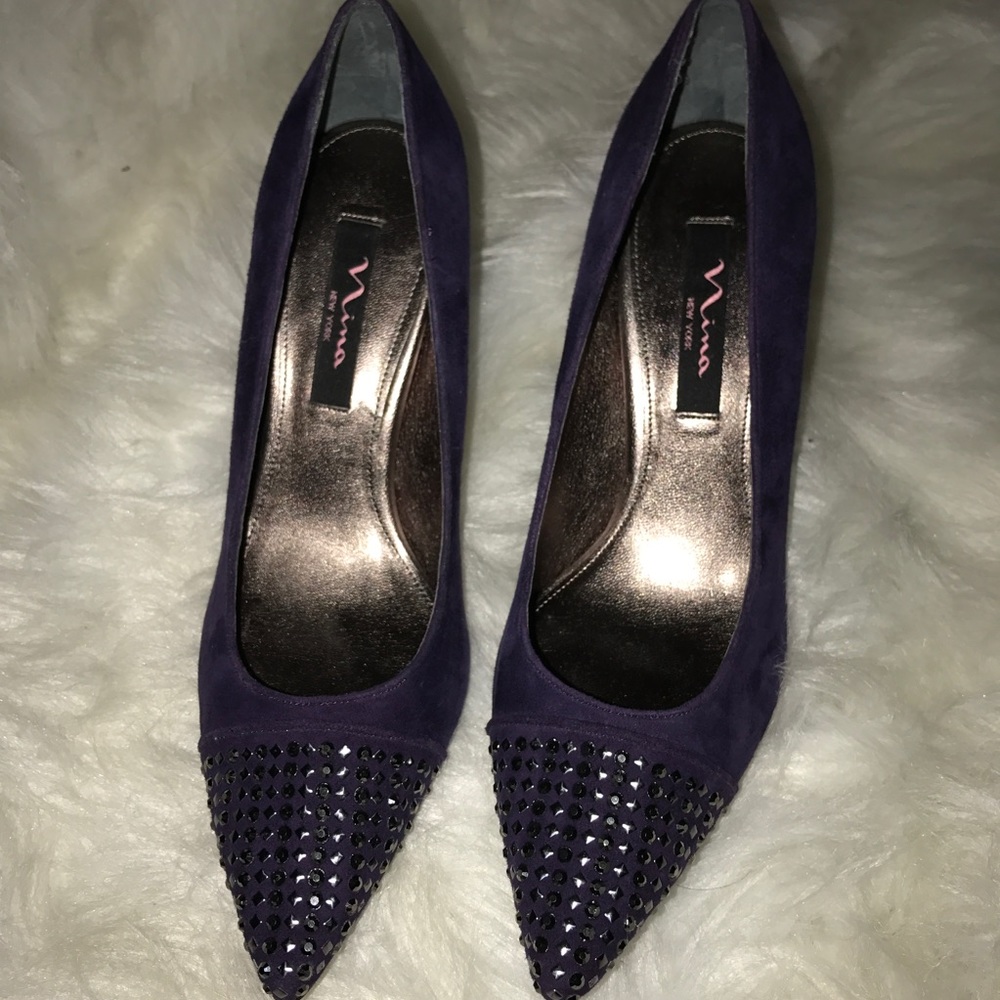 Purple suede pumps size 8.5 EUC