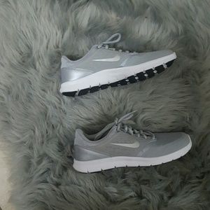 Nike gym shoes