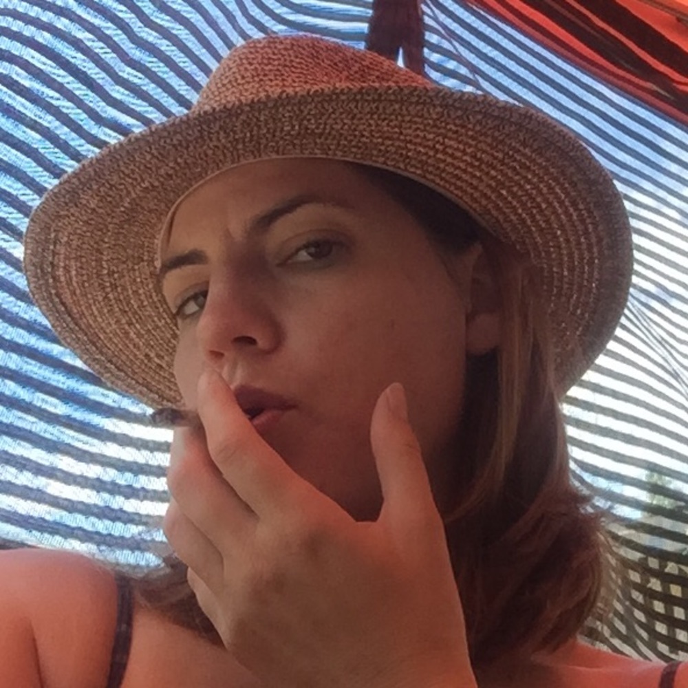Meet your Posher, Amber