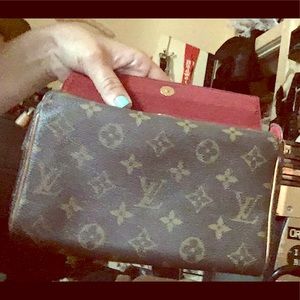 Authentic Louis Vuitton AW 2004 clutch NEVER USED