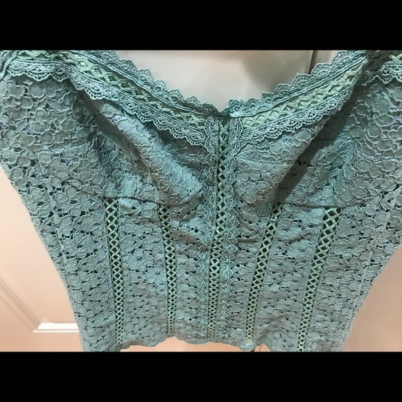 Corset - Picture 5 of 6