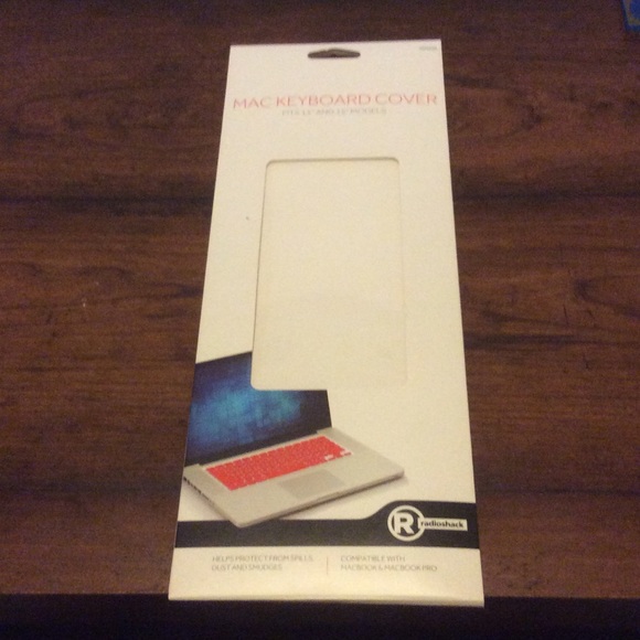 Mac Keyboard Cover RED - Picture 3 of 3