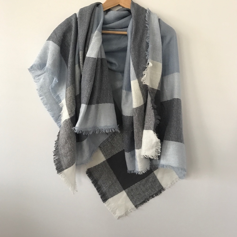 Blue / Grey Blanket Scarf