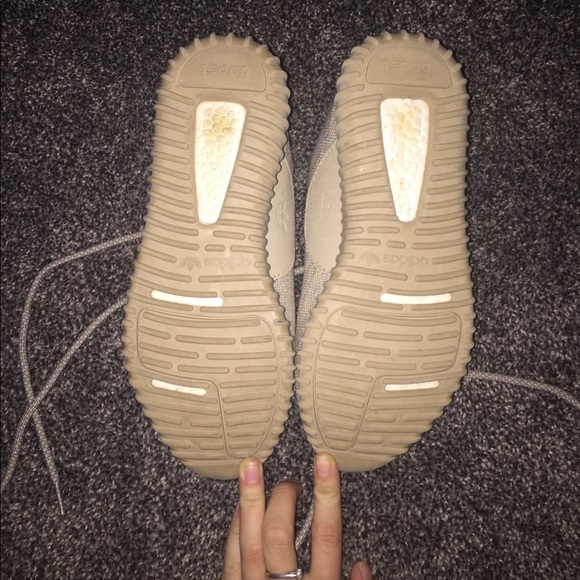 Adidas Yeezy Boost!! Only $45 until noon tomorrow! - Picture 2 of 8