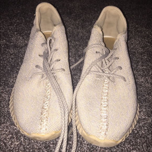 Adidas Yeezy Boost!! Only $45 until noon tomorrow! - Picture 7 of 8