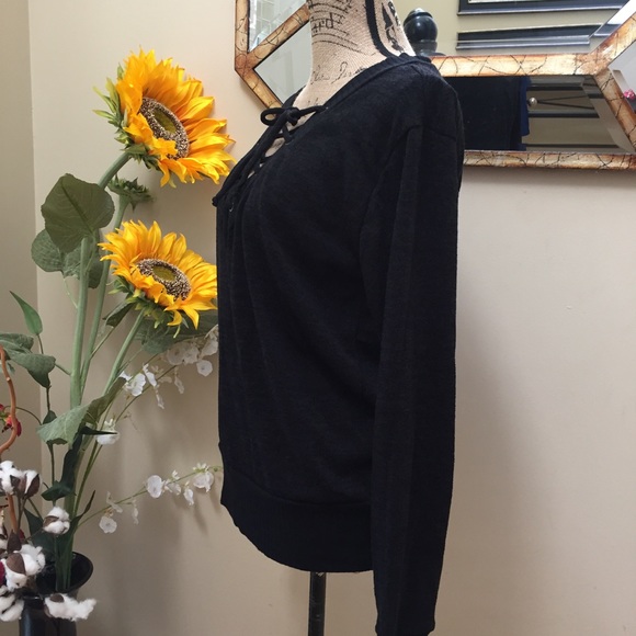 Boutique lace up BOHO softest ever sweater! - Picture 5 of 7