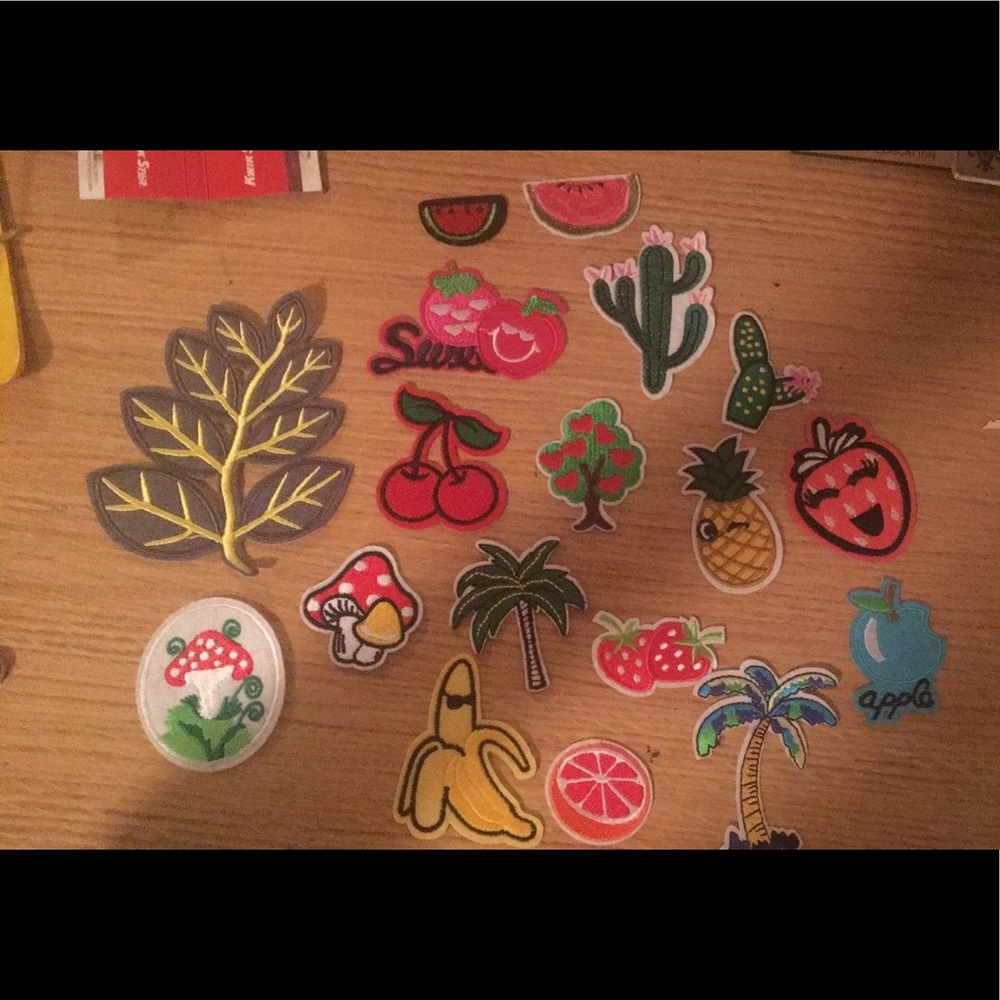 Assorted iron-on/sew-on patches