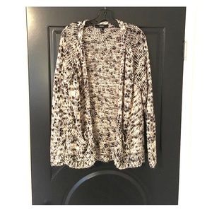 💥Black and white knitted cardigan