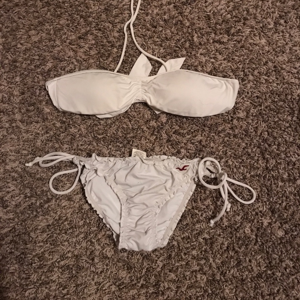 White hollister bikini with two bottoms