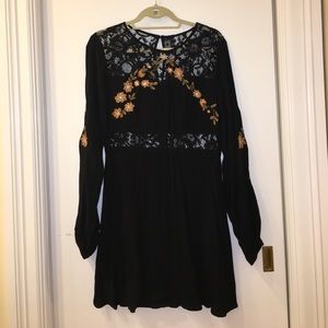 Floral black lace dress
