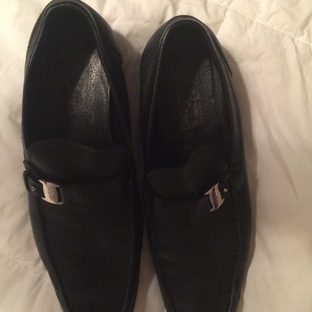 Shoes - Picture 4 of 4