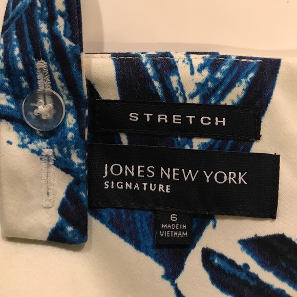 JONES NEW YORK SIGNATURE STRETCH BLUE, WHITE DRESS - Picture 8 of 8