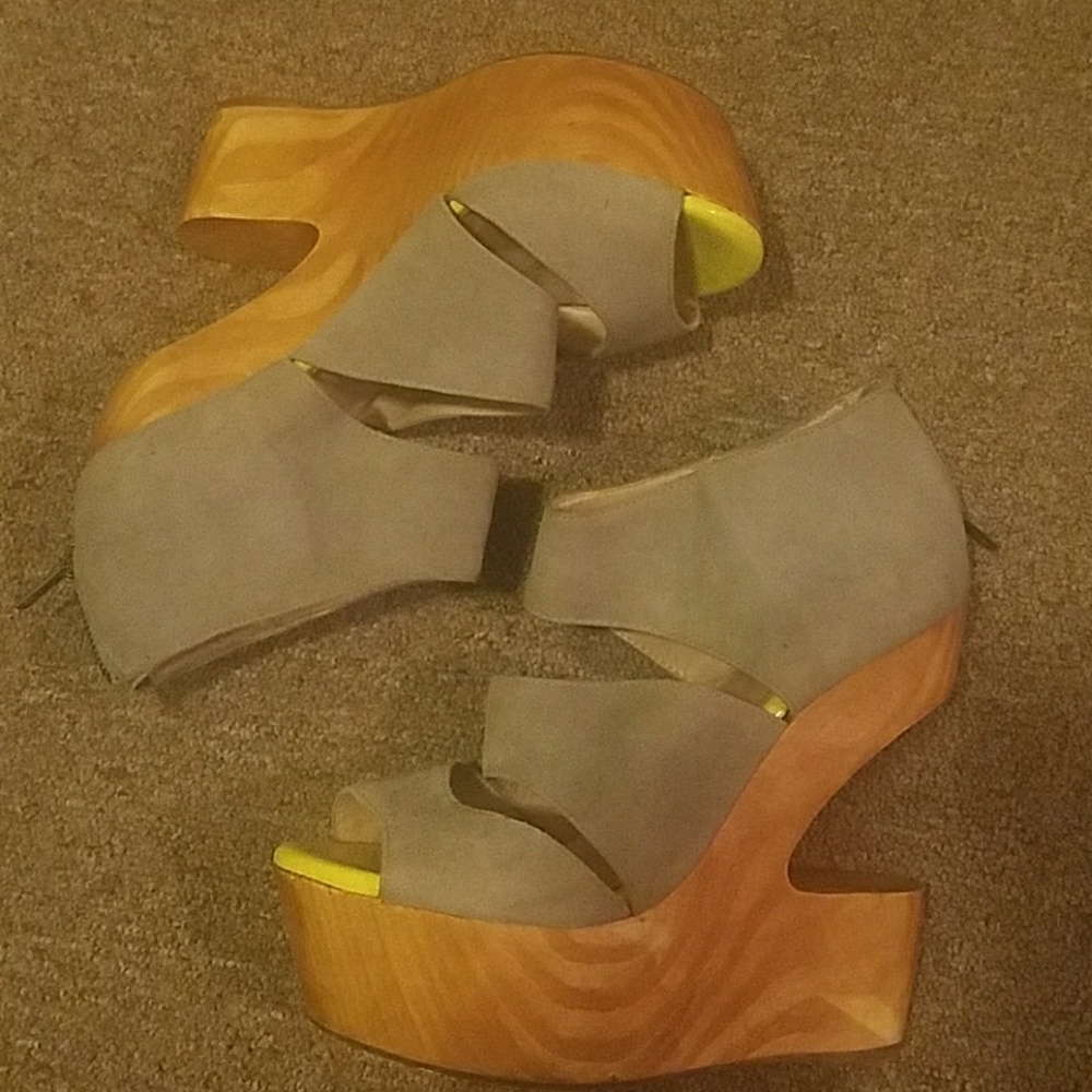 Grey & Lime Wooden Cut Out Heel Sandal