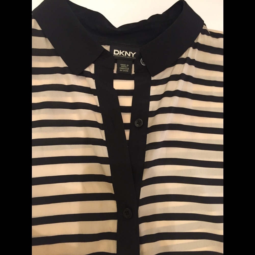 DKNY sleeveless high low striped shirt - Picture 6 of 6