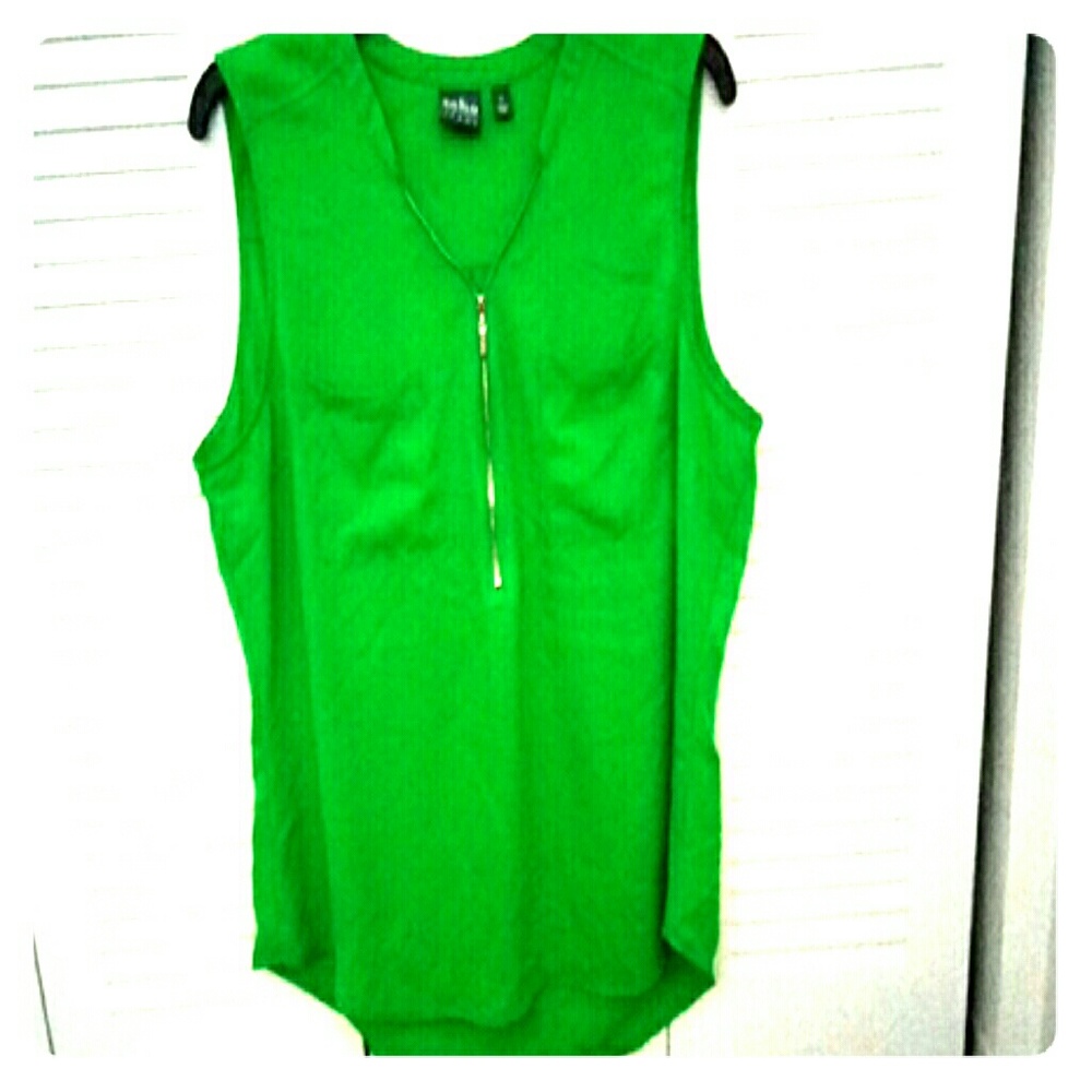Pretty Lime Green Lightweight Top