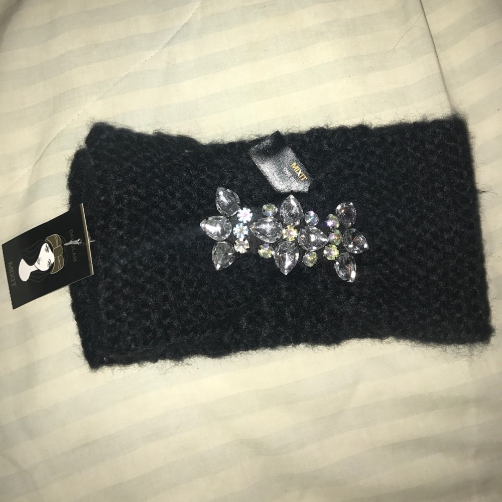 NWT Winter Headwrap